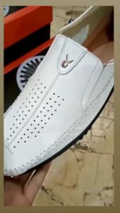 SEPATU MODEL SANTAI UNTUK PRIA DEWASA