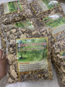 Đinh Lăng Phơi Khô (1Kg)  Thơm Nức đinh lăng khô thái lát hải hậu về chỉ việc dùng ngon