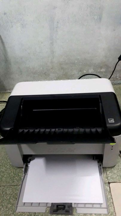 Máy in brother 1211w wifi, in đẹp.