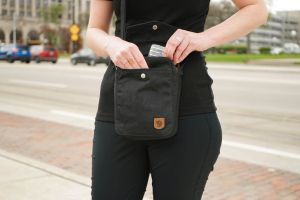 Túi Đeo Chéo Nữ FJALLRAVEN GREENLAND POCKET Chống Thấm Nước Dây Đeo Điều Chỉnh Thời Trang Chính Hãng