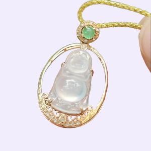 Icy Buddha Jadeite Pendant – Natural Type A Jadeite 18K Setting Symbol of Peace and Wisdom (18kp103)