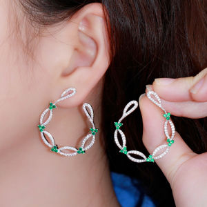 Seกก. ต่างหูเม็ดใหญ่ลายใบไม้สําหรับผู้หญิง SE502ประดับด้วยหินเพทายสังเคราะห์สีเขียวรูปตัว U ทรงเรขาคณิต