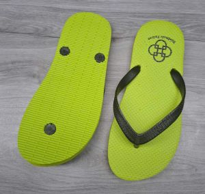 Dép xỏ ngón bé trai ( form nhỏ đặt tăng size) size 24 đến 34 nhiều màu sắc chất liệu đế cao su quai dẻo mềm mang êm chân