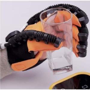 GANG TAY ROBOT PHỤC HỒI CHỨC NĂNG BÀN TAY- DÙNG CHO NGƯỜI TAI BIẾN LIỆT ĐỘT QUỴ