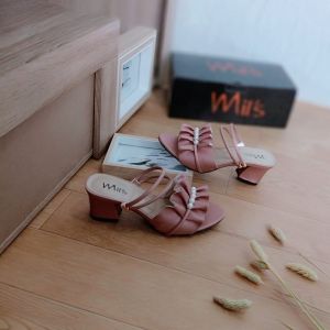 Oglee Shop CH.044 Sandal Heels / Sandal Pesta waniata dan anak/ New Chunky Heels Tali Mutiara Deret - Sandal Hak Tinggi dengan Mutiara Deret