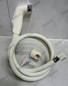 (Q. Tân Bình) Bộ vòi xịt vệ sinh vòi xịt tolet chất liệu nhựa màu kem