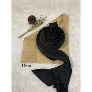Pashmina Kaos Jersey Premium Soft Muslim Satin Kerudung Instan Wanita Panjang 180x75 Cm Jilbab - Hitam Syari Garis pashmina kaos rayon