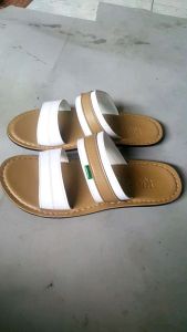 Sandal Selop Kasual Pria Sandal Kulit Sandal Lebaran