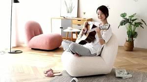 Cozy Cloud Sofa Soft Cashmere Material Chair Design Furniture White Sofas Chairs Sitting Stool