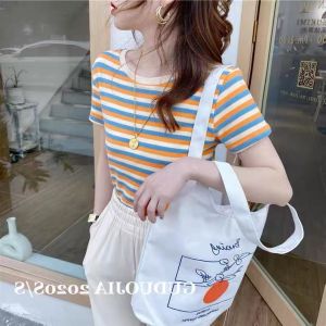 Mbeauty เสื้อยืดแฟชั่นผู้หญิง แขนสั้น ลายทาง แต่งคอสีๆ สวยเก๋ สไตส์เกาหลี