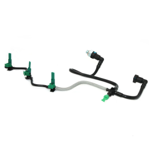 Powerful Engine Fuel Recirculation Hose Leak Resistant Structure Sturdy Rubber Construction For Effective Vehicle Systems Engine Suitability