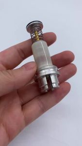 20251ชิ้นเครื่องทำน้ำอุ่นเตาอุปกรณ์วาล์วร่างกายโซลินอยด์วาล์วแม่เหล็กวาล์ว