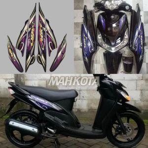 STRIPING STICKER LIS LES POLET yamaha mio 2010 hitam list body standar terbaik termurah Mahkota Stiker