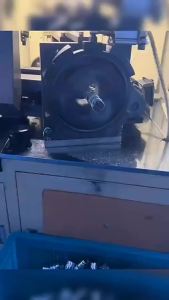 Suitable for Audi A4L Magotan Q5 Tiguan A6L New Passat A5 Sagitar CC Hao Rui Q3 Sharan Oil Filter Element