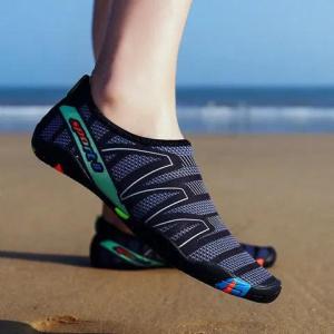 Coolloog Mens beach walking water shoes Outdoor sports water sports shoes Trekking non-slip sports shoes Speed interference water shoes 39-46