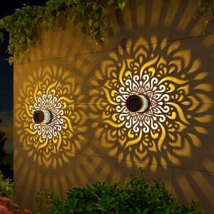 Outdoor Solar Fence Light IP65 Metal Yard Wall Lamp for Outdoor Garden Deck Steps Wall Home Decor Festive Atmospheres