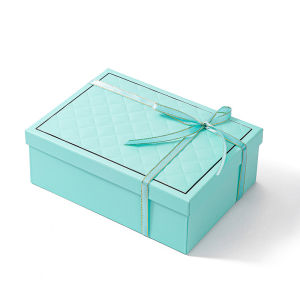 Gift box DIY folding gift box packaging gift box  / 礼物盒 DIY折叠式礼盒 包装礼盒 / Kotak hadiah DIY