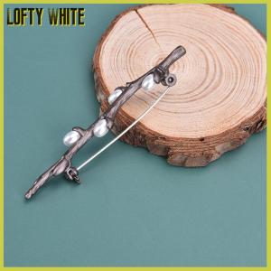 Lofty White เข็มกลัดรูปดอกพลัมประดับมุกแนววินเทจเข็มกลัดช่อดอกไม้สุดหรู