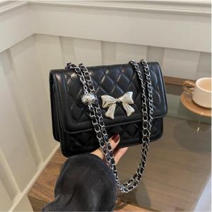 Túi xách thời trang nữ túi kẹp nách đeo vai trần trám phối nơ bạc dễ thương Thanhthushop68 081