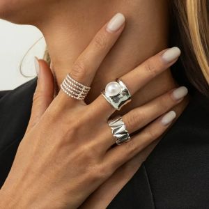 GENENIC Heart Shaped Wide Ring Set Inlaid Pearls Exaggerated Joint Rings Delicate Alloy Women Jewelry Party