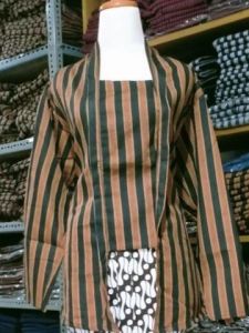 Baju surjan lurik adat jawa Baju kebaya lurik jogja Baju tradisional jawa surjan tenun lurik dewasa