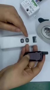 (HD1)PPT Presentation Clicker for Clients LED Indicator Light Rechargeable for Desktop/Laptop PPT Clicker dengan Penunjuk LED Boleh Cas Semula Sesuai untuk Desktop/Laptop