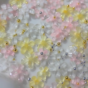 White Pink Flower Nails Art Charms Resin 3D Flower Nail Charms for Acrylic Nails DIY Nails Art Decoration