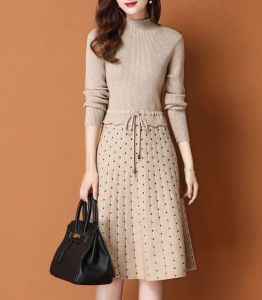 Đầm len châm bi dáng dài phối nút - ROSA R42 Sang Trọng