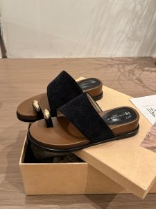 [Free Shipping] Ins-Style Outdoor Slippers Retro Beach Casual Slippers For Women 2026 Vacation Collection Wedge Heel Soft Sole Woven Toe-Covering Design Brown