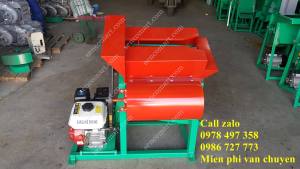 Máy tuốt đậu phộng