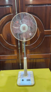 Quạt nội địa Nhật National F-E301B (5A05) cánh 30cm cao 90-120cm có chỉnh góc xoay_Hàng nội địa Nhật đã qua sử dụng