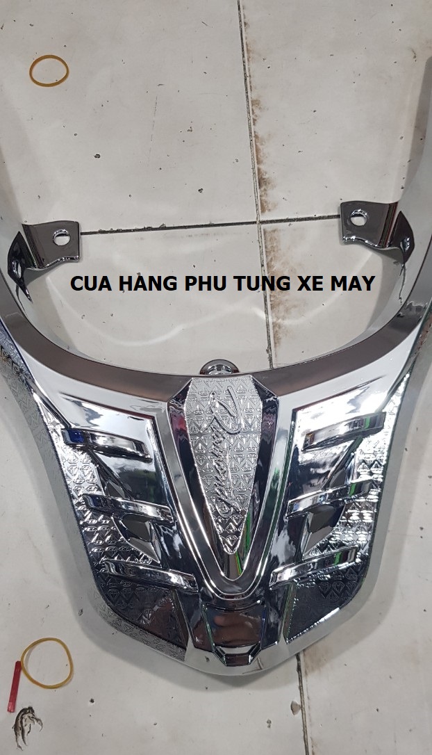 Khi gắn ốp cảng sau SH MODE 2020, bạn đã biết bí quyết để nó không bị nứt sau vài tháng sử dụng?
