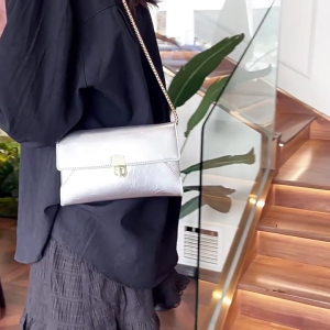 Women Bag PU Leather Armpit Bag Trendy Handbag Fashion Commuting Bag French Styles Underarm Bag Retro Shoulder Bag