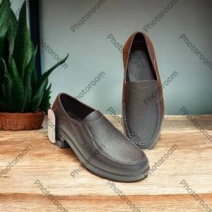 Adda แอ๊ดด้า 1AB01 รองเท้าคัทชูยางหุ้มส้นผู้ชาย ยี่ห้อ Adda รุ่น 1AB01 Size 7-10 สีดำ