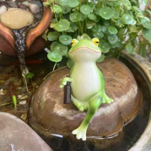 CHANBAEK Resin Frog Figurine Cartoon Realistic Garden Frog Statue Landscape Decoration Cute Frog Ornament Decor Outdoor