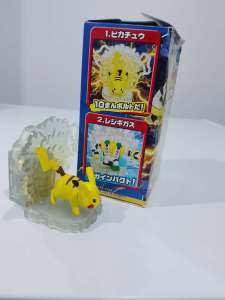 Pikachu Ref Magnet Subarudo Pokemon Battle Scene Nintendo 2008 figure