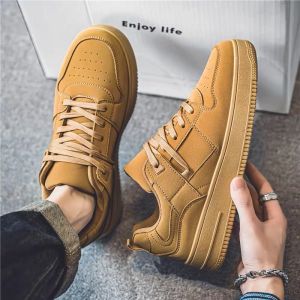 New summer mens shoes breathable simple and stylish versatile for students Korean version trendy mens casual sneakers