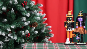 Traditional Hemu Nutcrackers Soldier Halloween Deck Artisanal Environmental Friendly Decoration For Living Room Study