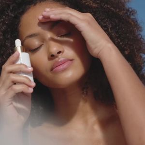 KORA Organics Silky Sun Drops Mineral Sunscreen Serum SPF 30 with Reef-Safe Non-Nano Zinc Oxide UVA/UVB Protection Certified Organic Cruelty Free 1.01 oz