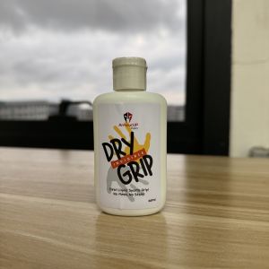 ArmourUP Dry Grip Chalk Dry Hands 60ml (For Pole Golf Tennis Basketball) For a Invisible Dry Hand Experience