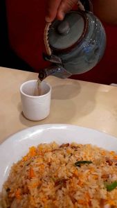 Ceramic Tea Pot with Strainer