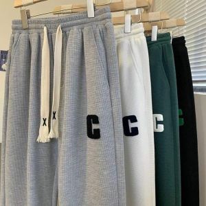 Quần ống rộng chất tổ ong chữ C - Quần thể thao chất mang lại sự trẻ trung