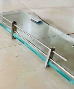 [HCM] Kệ kiếng phòng tắm. Kệ kiếng để xà phòng. Kích thước nhỏ gọn 35cm. Kiếng cường lực và Inox 304