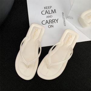 [Free Shipping] 2026 Summer New Style Flat Non-Slip Fashionable Womens Flip-Flops for Outdoor Wear Comfortable Beach Sandals for Women