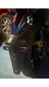 YAMAHA Y15ZR EKOR BELAKANG MUDGUARD ORGINAL VIETNAM SHORT PENDEK (CARBON / BLACK)
