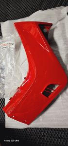 Cánh bửng màu đỏ cờ  Exciter 135 2005-2010 hàng zin chính hãng yamaha Vĩnh Phúc Cho AE Dọn Xe bị té bể tông đụng đủ các