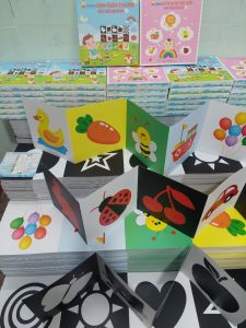 TRANH KÍCH THÍCH THỊ GIÁC TRẺ SƠ SINH (Trắng - đen và màu sắc)