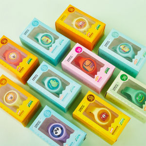 Set 2 Đồng hồ phát sáng hình Ông Già Noel Món quà tặng Giáng Sinh dễ thương cho bé yêu