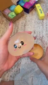 9CM Glitter Dumpling Squishy Toy 2026 New Trend Cute Smile Face Collectible Toy with Free Steamer