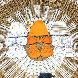 3 PCS Kupluk Bayi dan 3 set Sarung Tangan dan kaki bayi Usia 0-3 Bulan